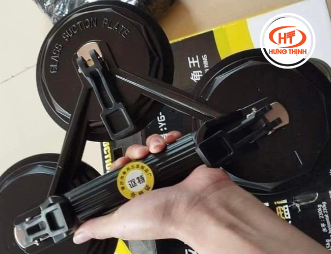 Hít kính 3 chạc với thiết kế chắc chắn, độ bền cao