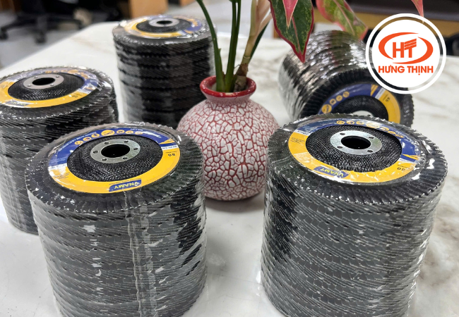 Nhám xếp Vnamy là sản phẩm chuyên dụng trong mài và đánh bóng bề mặt