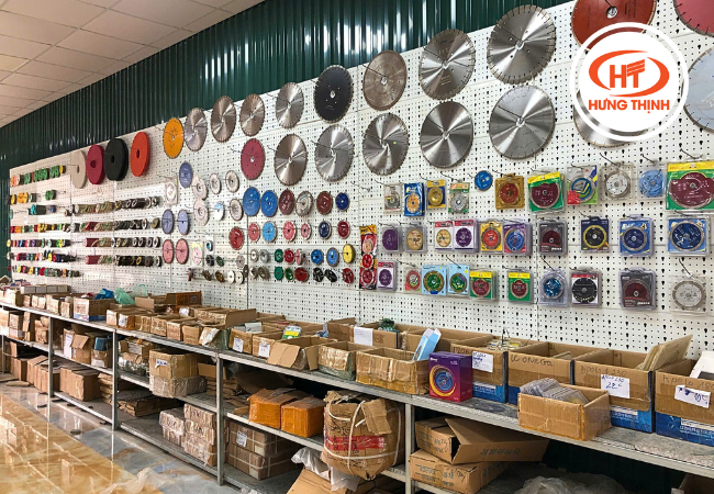 Tổng kho luôn sẵn hàng phục vụ quý khách