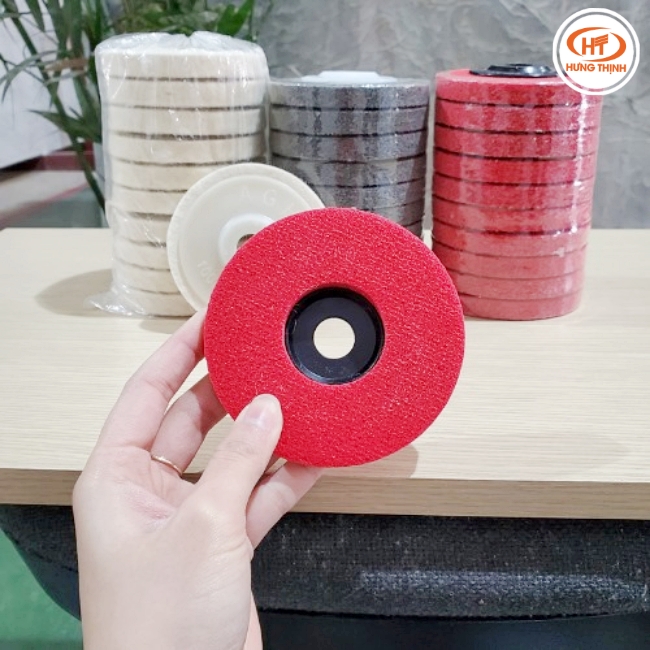 Nỉ đỏ đánh bóng