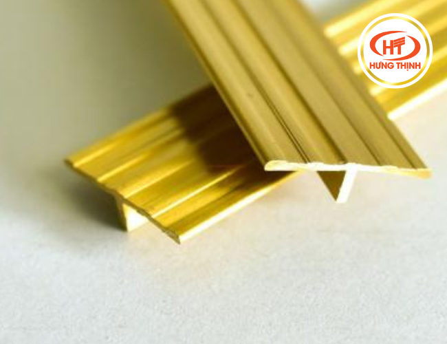 Nẹp đồng chữ T phù hợp với nhiều phong cách thiết kế