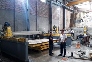 Lắp đặt và bàn giao máy cắt đá CNC cho kho đá Hải Bình Lắp đặt và bàn giao máy cắt đá CNC cho kho đá Hải Bình
