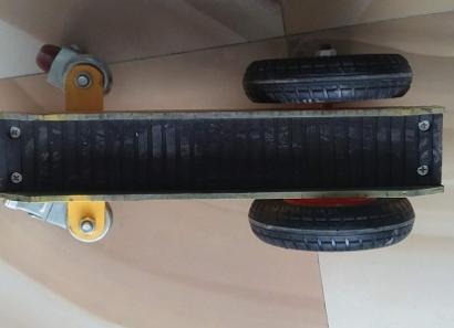 Xe đẩy đá 4 bánh