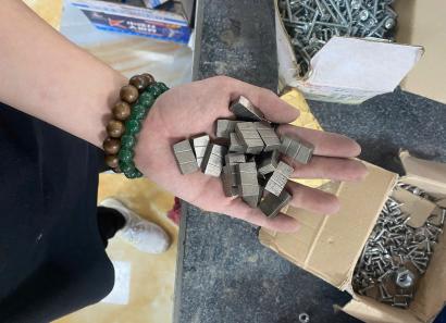 Hạt Lưỡi Cắt HẠT XẺ ĐÁ 5.5