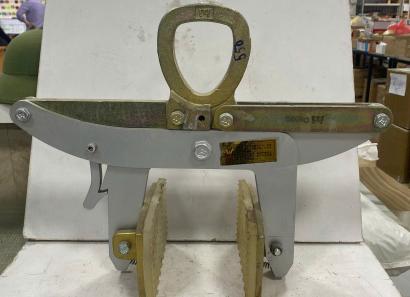 Kẹp Cẩu Kẹp Cẩu