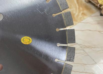 Lưỡi Cắt Phi 350